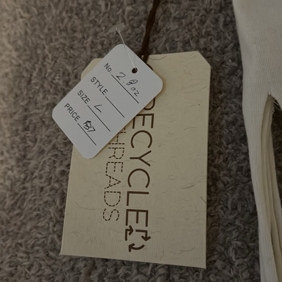 💕NWT💕 Recycled Threads, Nashville Music Festival Top, Large - Picture 7 of 9